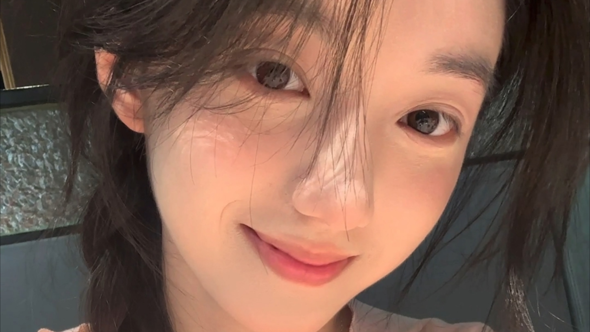 美媒：印度坠毁客机黑匣子录音显示是机长关闭了燃油开关